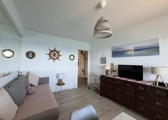 T2 Au Lavandou Avec Parking Et Vue Imprenable - Fr-1-308-82 *